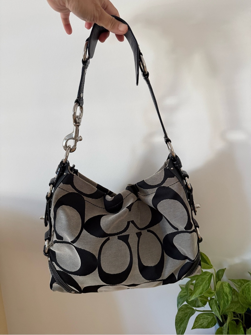Black Signature Carly Shoulder Bag